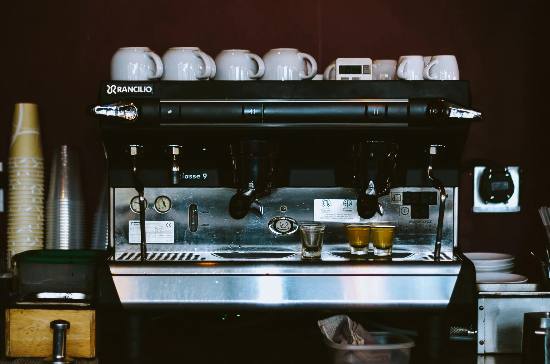 ESPRESSO MACHINE